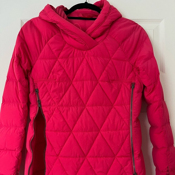 LuluLemon Pullover Puffer - Picture 2 of 5